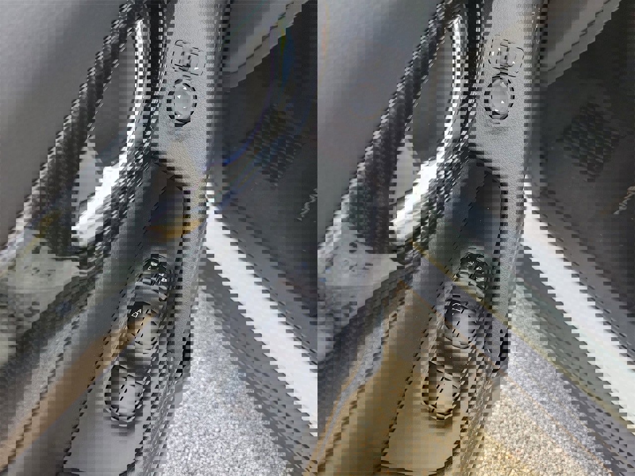 Used 2020 Nissan Rogue SL w/ Premium Package image 15