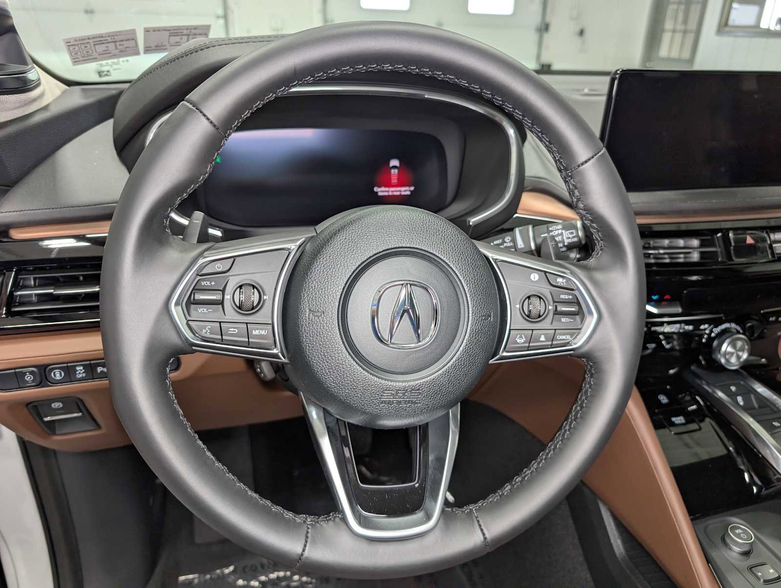 Certified 2025 Acura MDX SH-AWD w/ Technology Package image 40