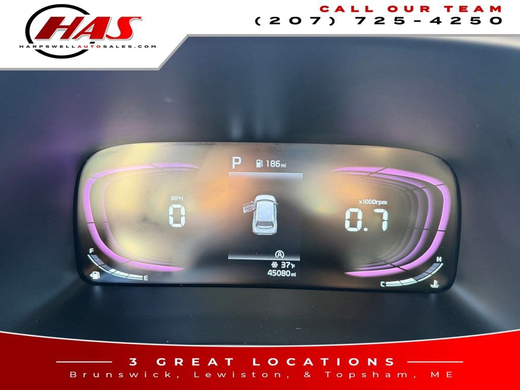 Used 2023 Kia Soul LX w/ Option Group 015 FWD image 15