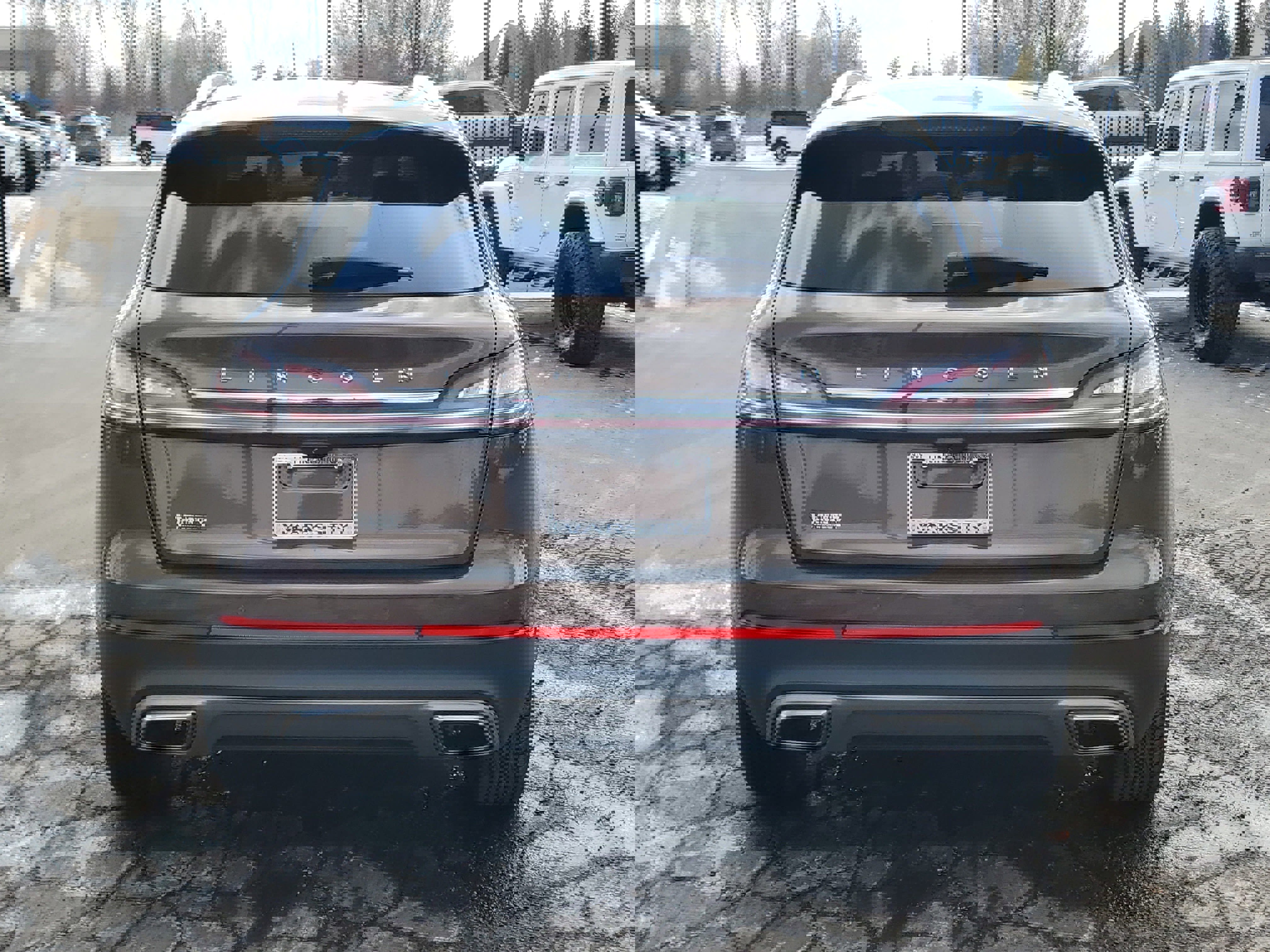 Certified 2022 Lincoln Nautilus Reserve image 5