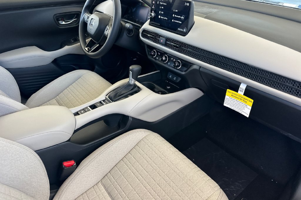 New 2027 Honda HR-V LX image 17