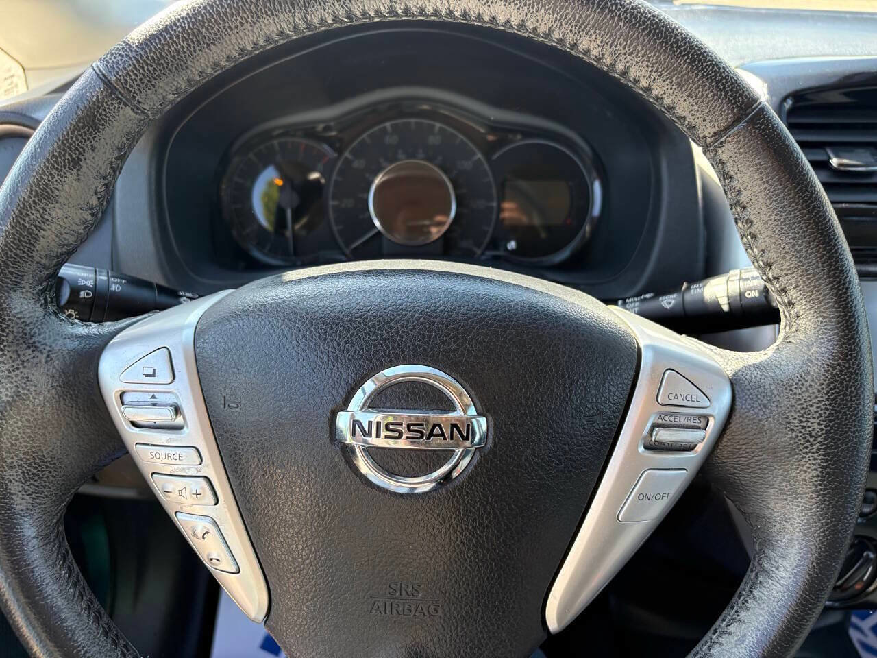 Used 2015 Nissan Versa Note SV image 19