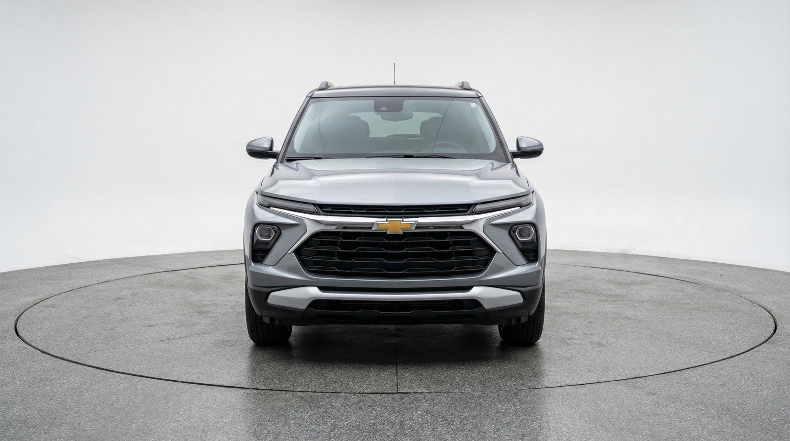 Used 2025 Chevrolet TrailBlazer LT FWD image 2