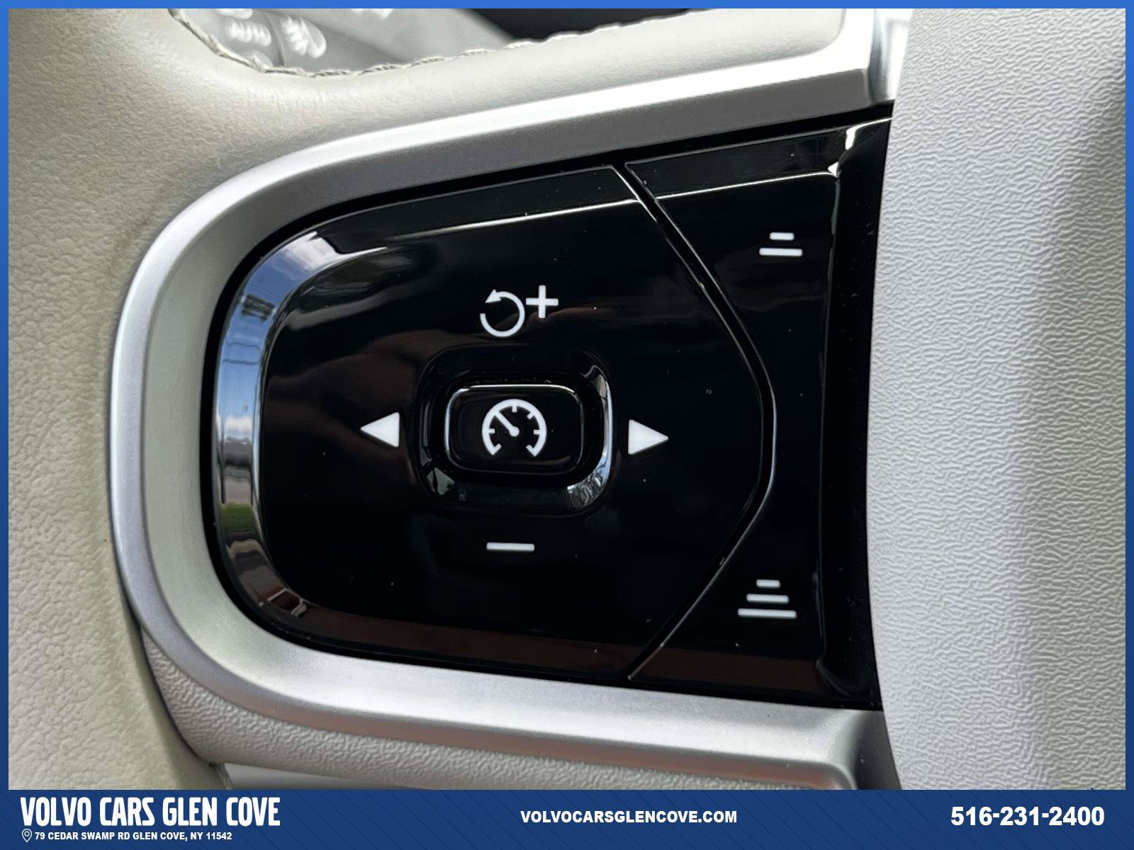 Used 2026 Volvo XC90 B6 Ultra w/ Protection Package AWD/4WD image 18