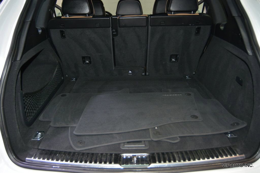 Used 2016 Porsche Cayenne image 32