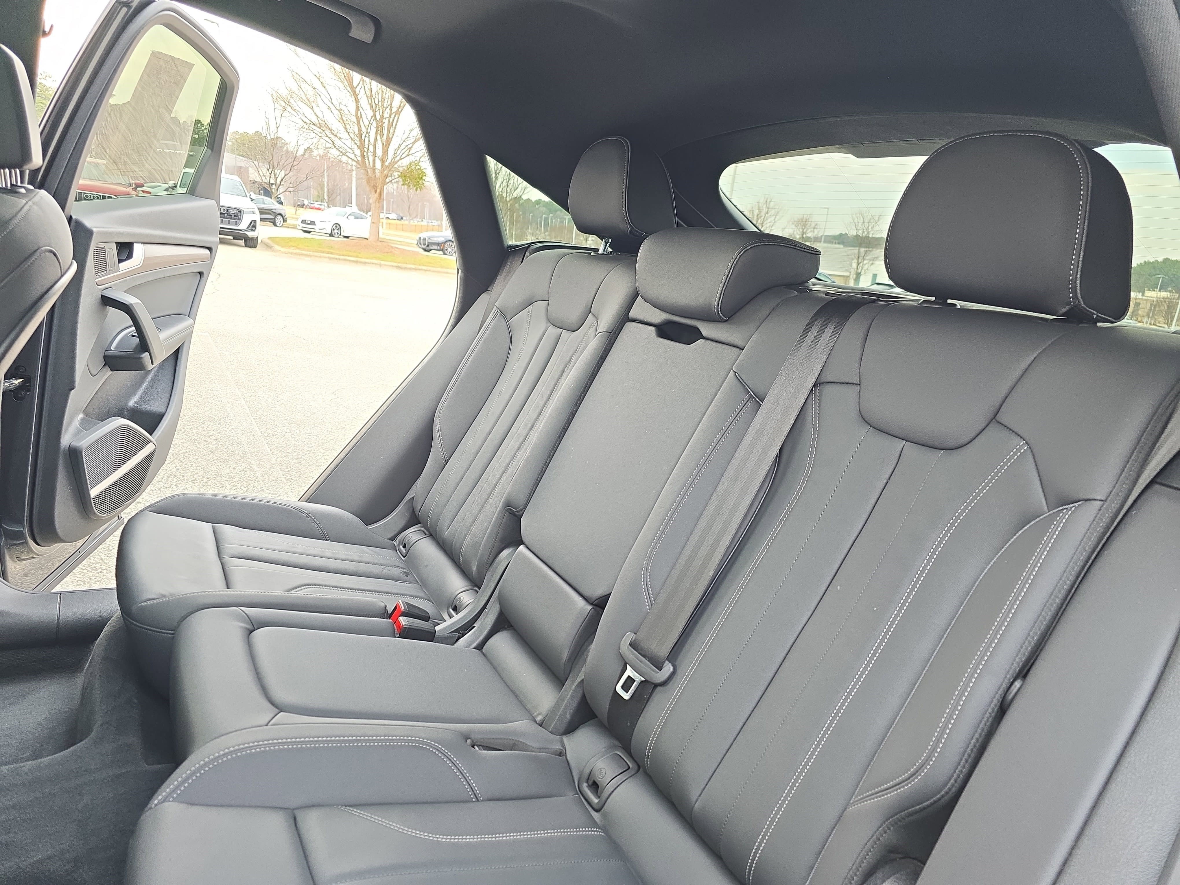 Used 2023 Audi Q5 2.0T Premium Plus w/ Premium Plus Package image 14