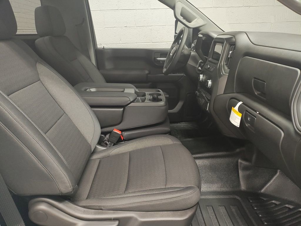 New 2025 GMC Sierra 2500 Pro w/ Convenience Package image 7