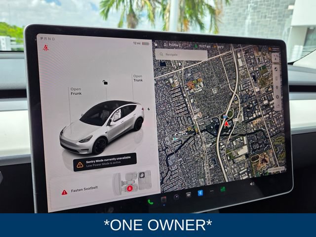 Used 2024 Tesla Model Y Performance AWD/4WD image 3