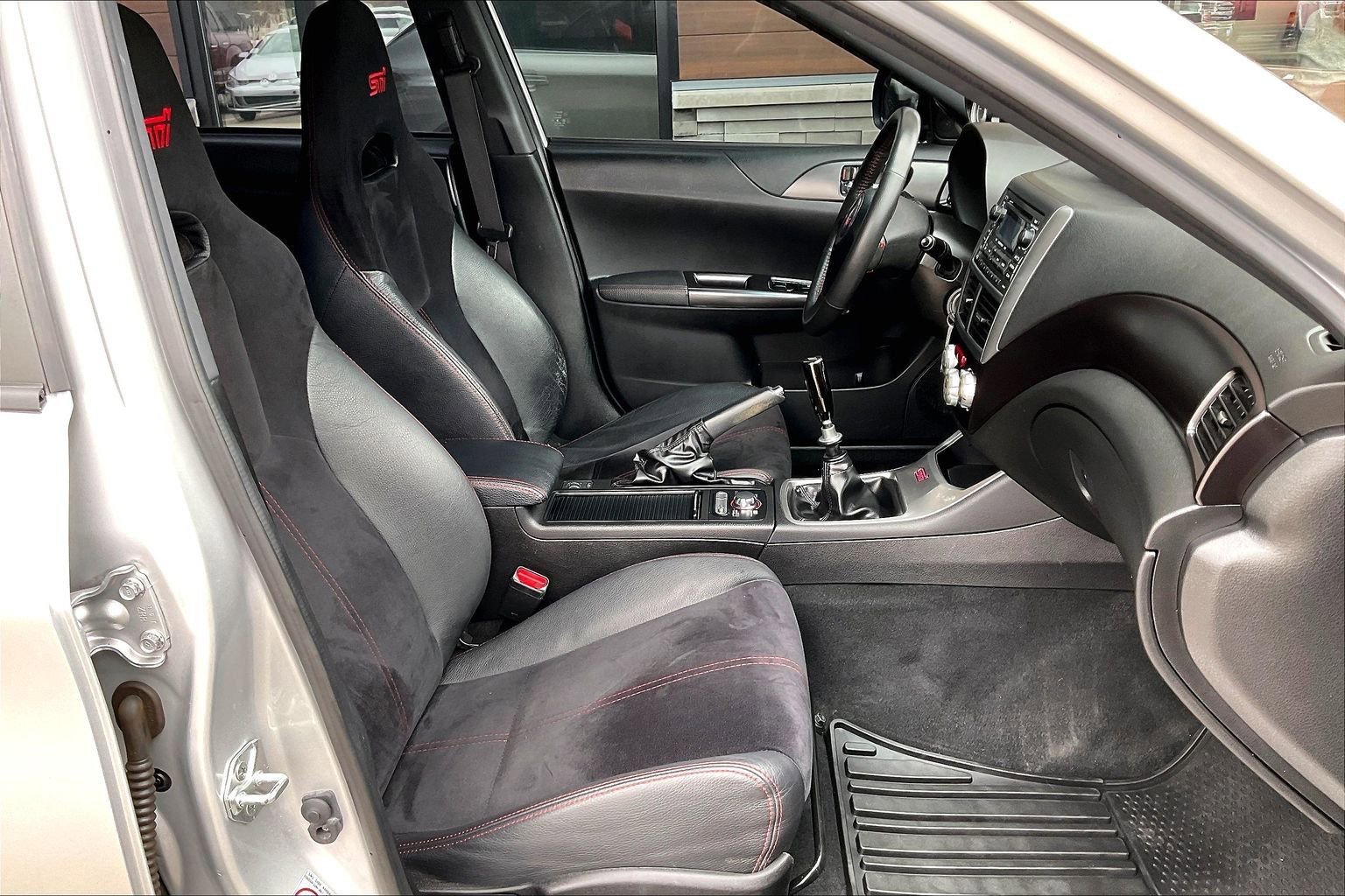 Used 2011 Subaru Impreza WRX STI image 20