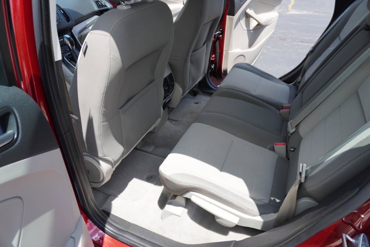 Used 2015 Ford C-MAX SE w/ Equipment Group 201A FWD image 27