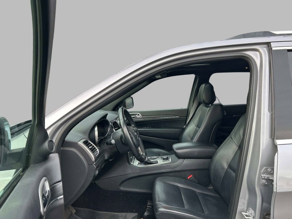 Used 2019 Jeep Grand Cherokee Limited image 9