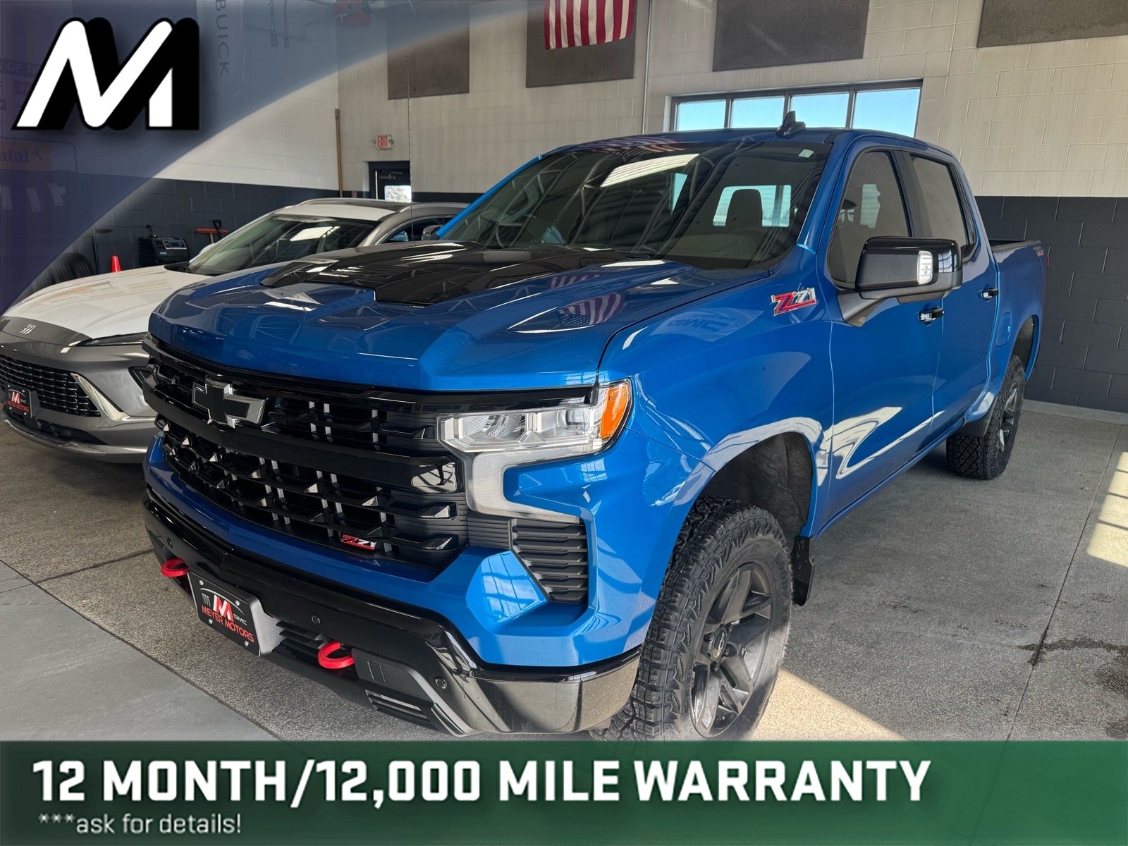 Used 2024 Chevrolet Silverado 1500 LT Trail Boss w/ LT Trail Boss Premium Package AWD/4WD image 1