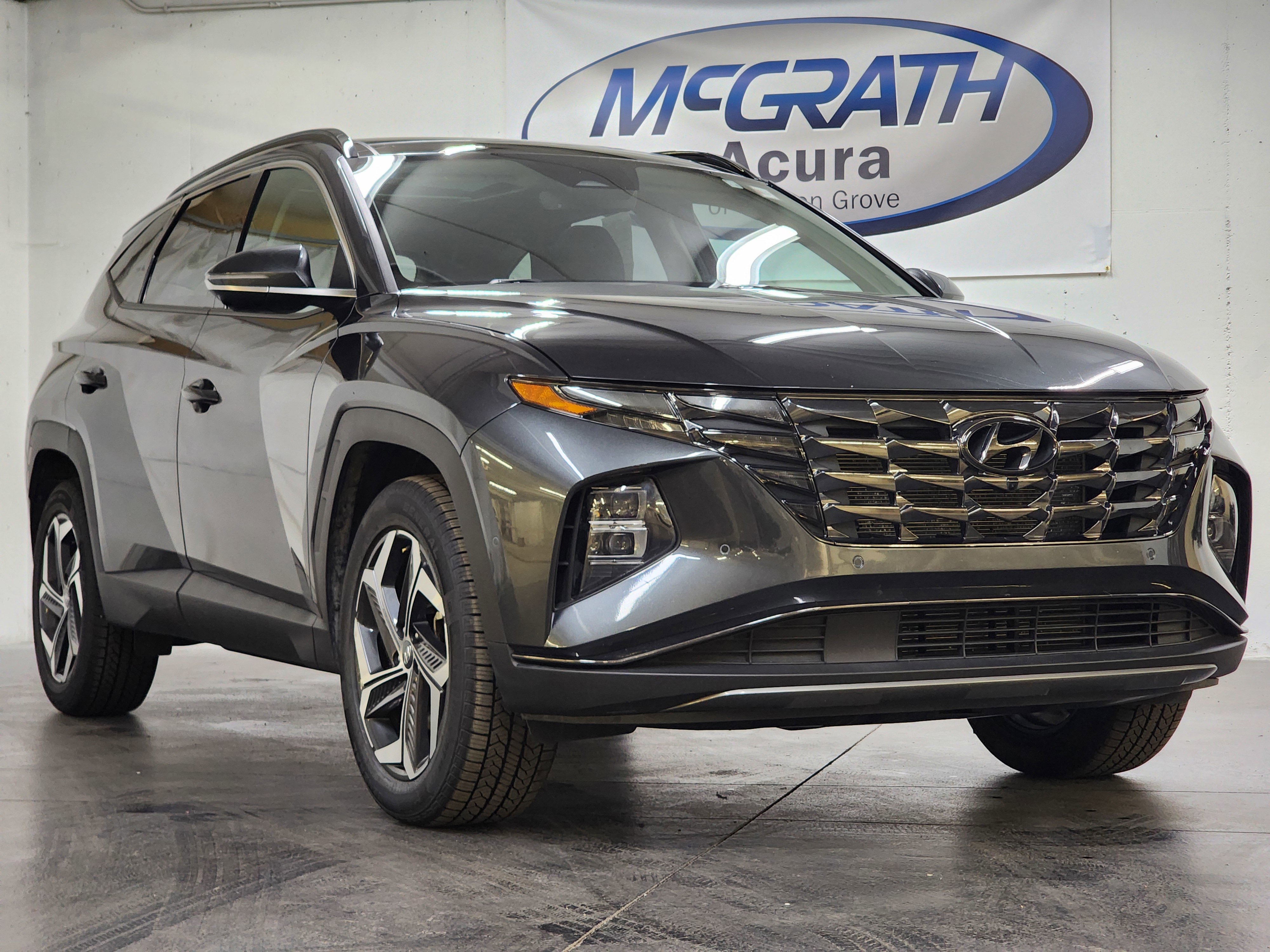 Used 2023 Hyundai Tucson Limited AWD/4WD image 2