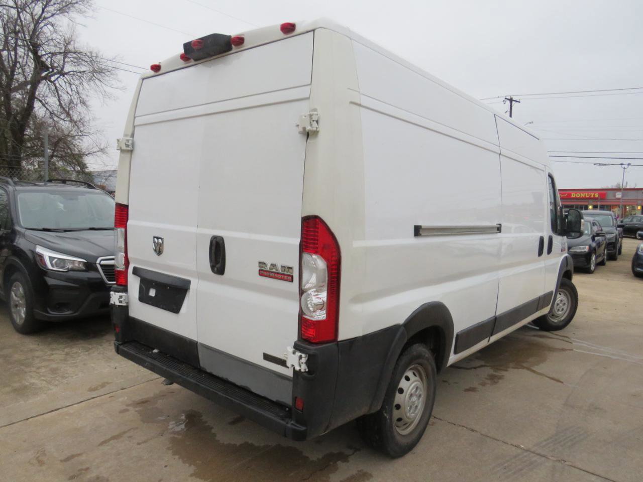 Used 2020 RAM ProMaster 2500 w/ Interior Convenience Group FWD image 5