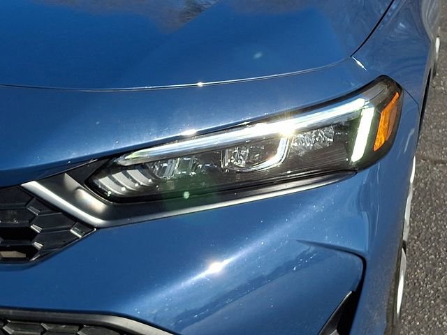 Used 2025 Honda Civic LX image 9