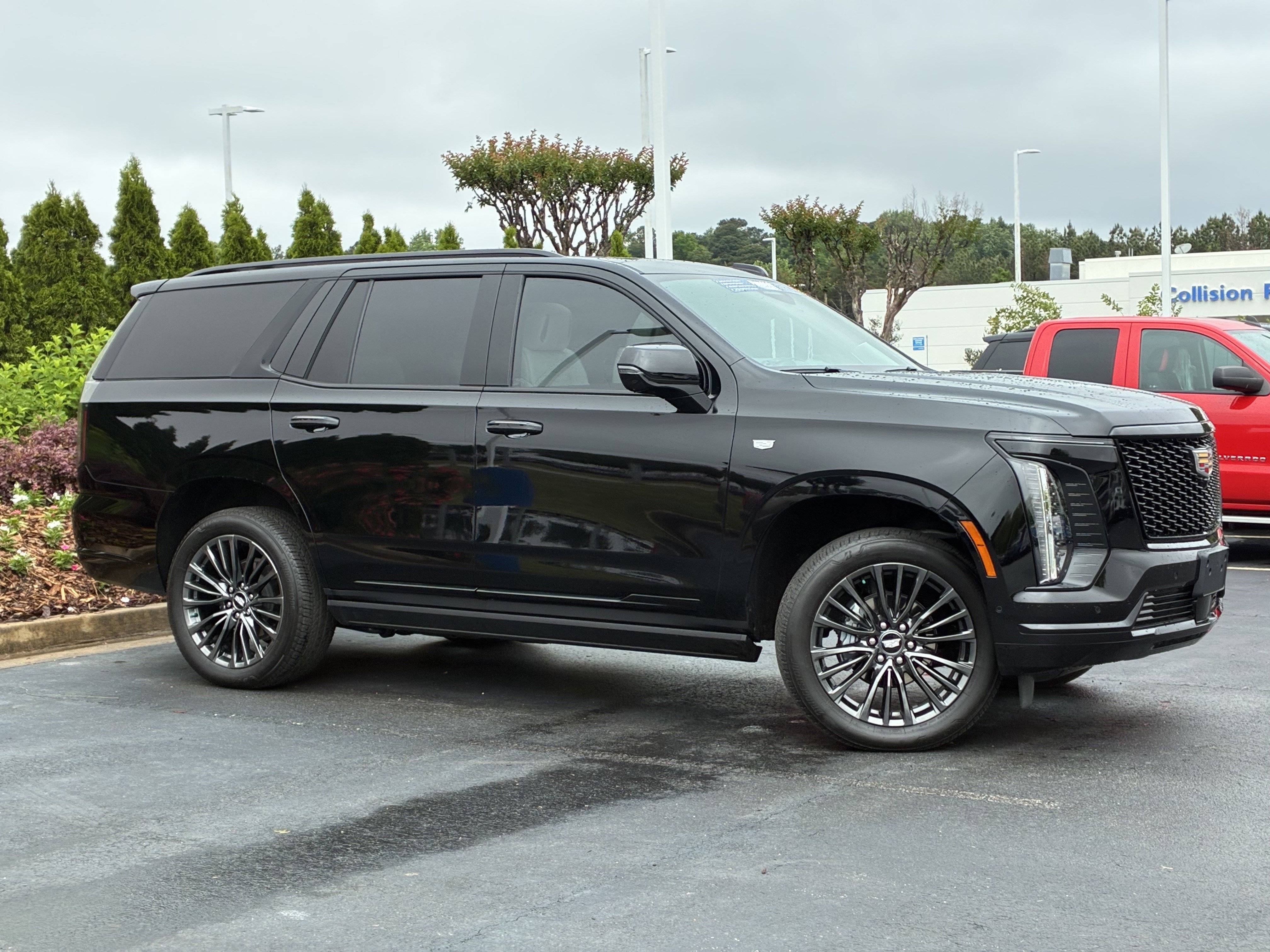 Used 2026 Cadillac Escalade Platinum Sport w/ LPO, Floor Liner Package AWD/4WD image 3