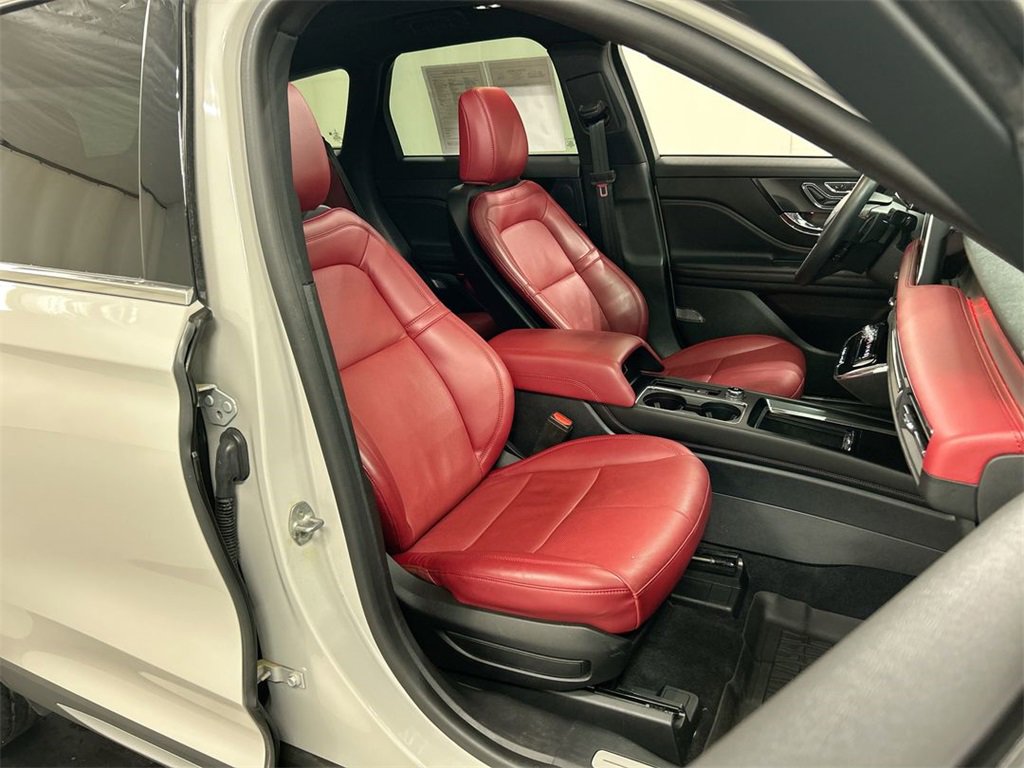 Used 2023 Lincoln Corsair Reserve w/ Equipment Group 201A image 24