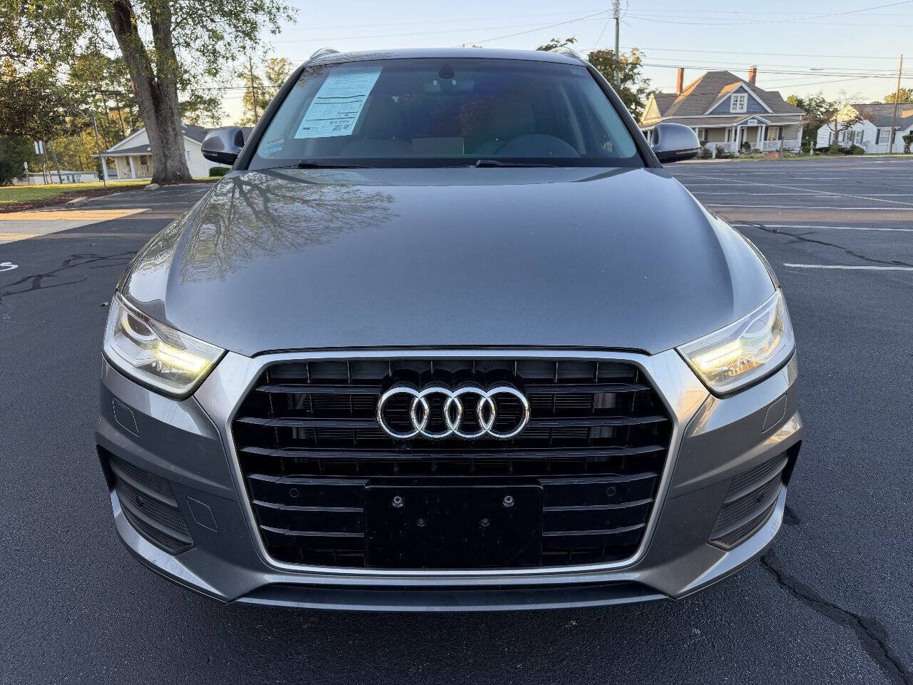 Used 2017 Audi Q3 2.0T Premium FWD image 3