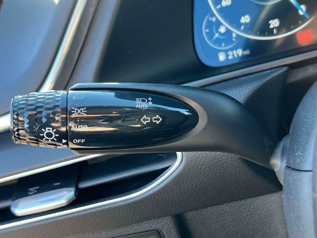 Used 2020 Hyundai Sonata Limited w/ Cargo Package FWD image 23