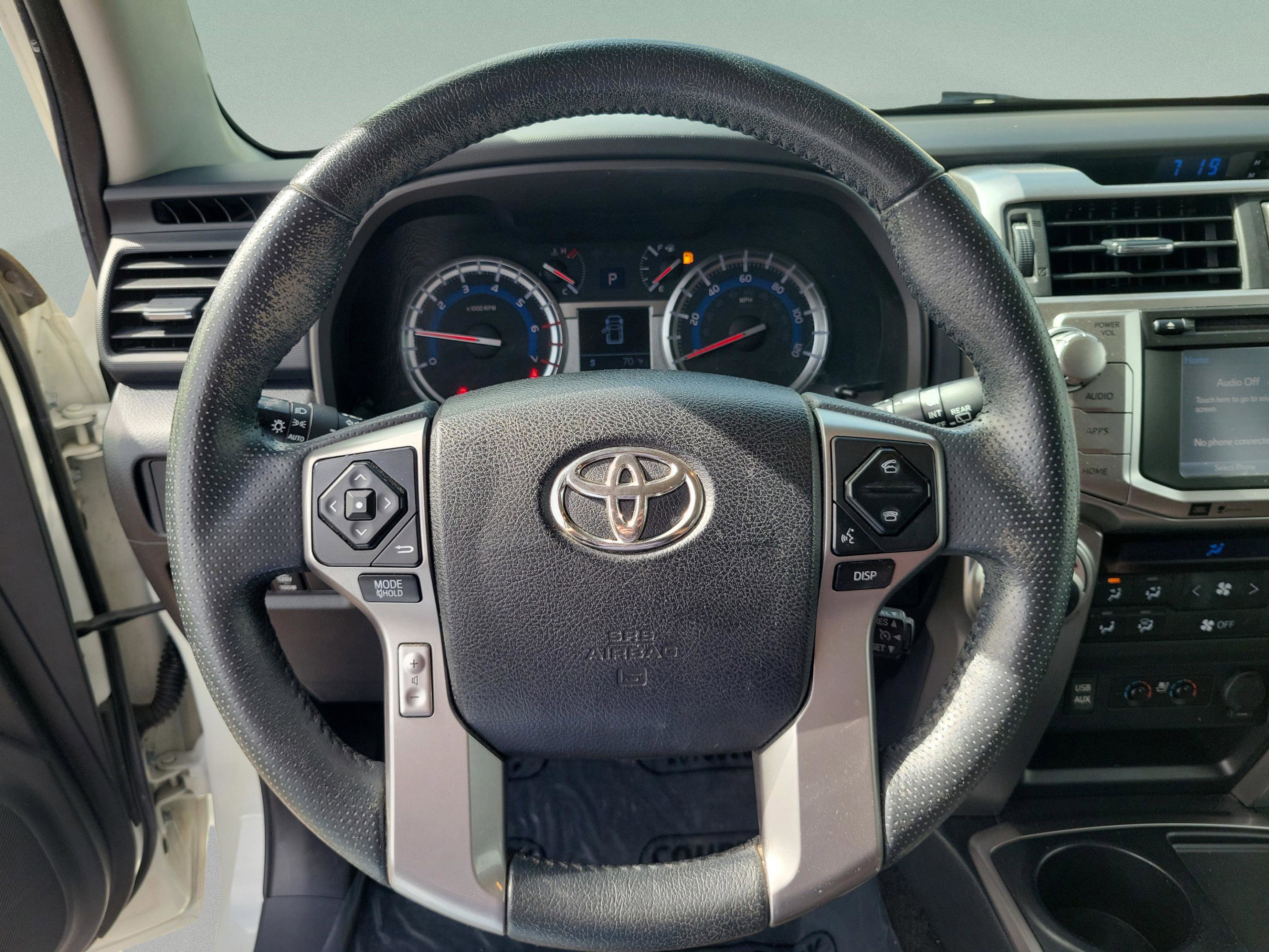 Used 2018 Toyota 4Runner Limited image 9