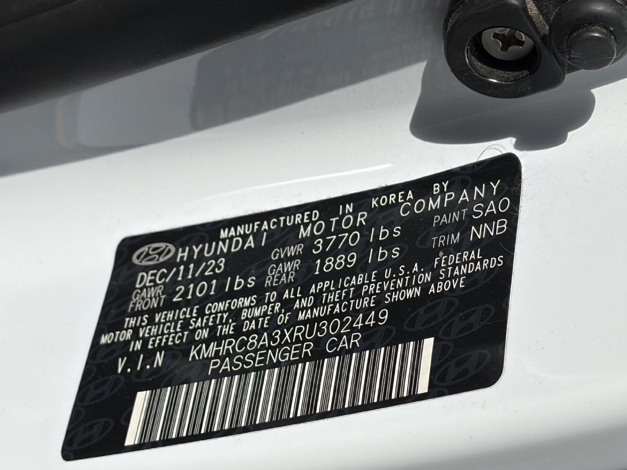Used 2024 Hyundai Venue Limited FWD image 13