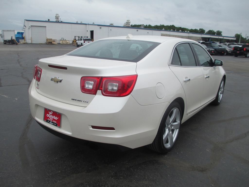 Used 2014 Chevrolet Malibu LTZ FWD image 4