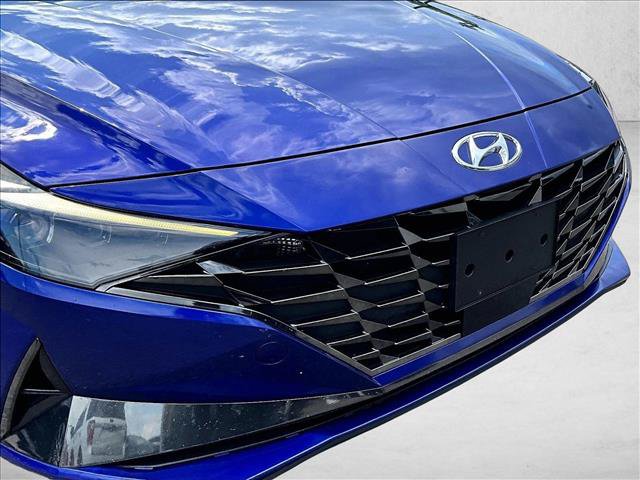 Used 2023 Hyundai Elantra Limited FWD image 26