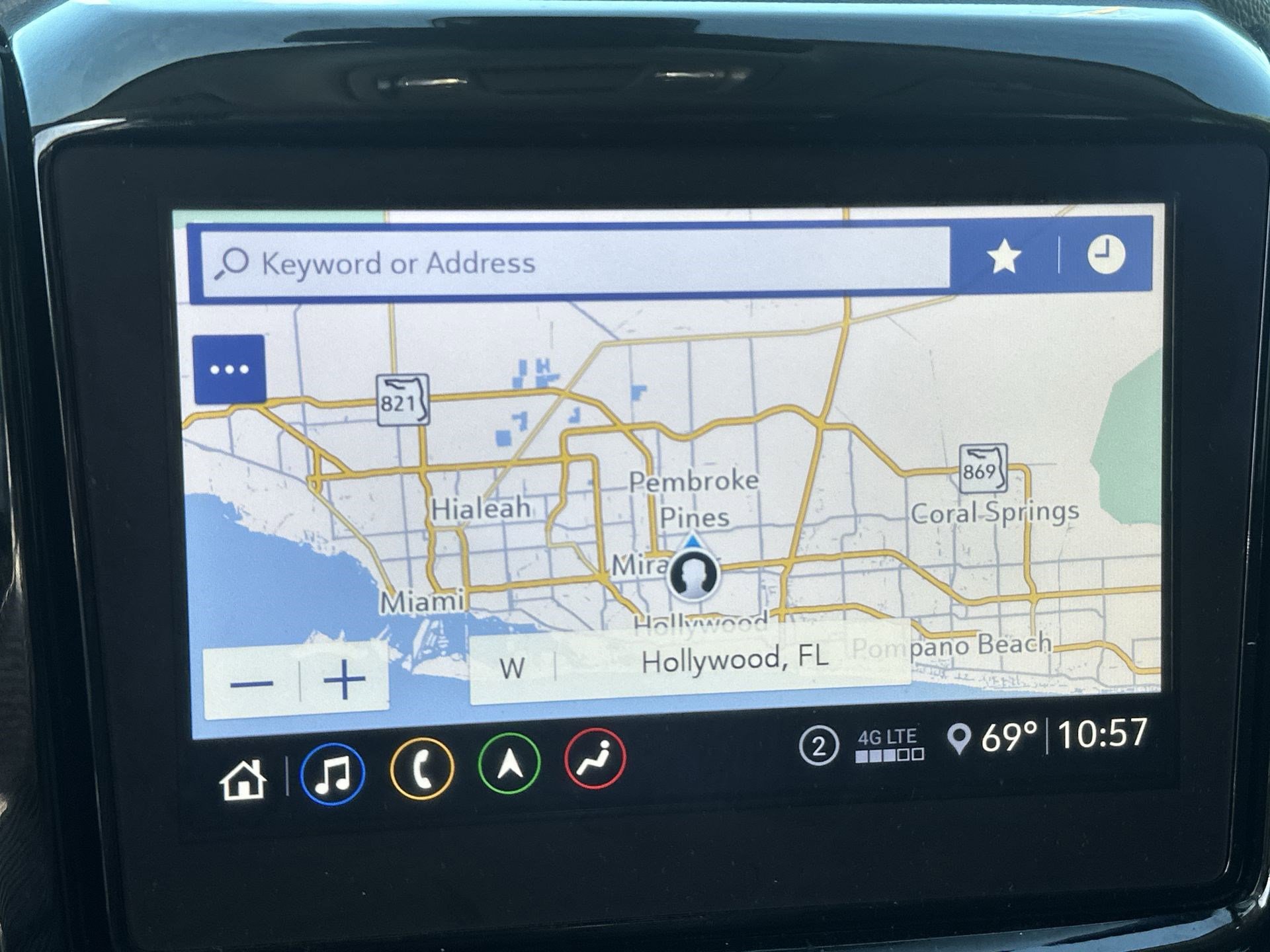 Used 2020 Chevrolet Traverse RS image 20