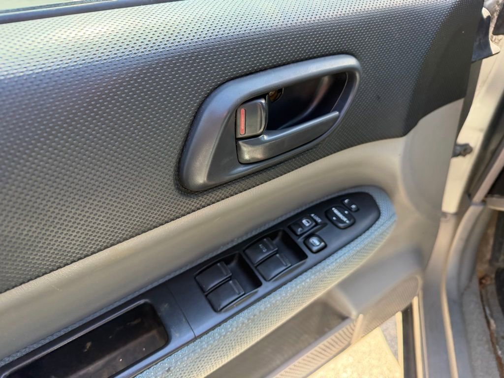 Used 2005 Subaru Forester 2.5X image 6