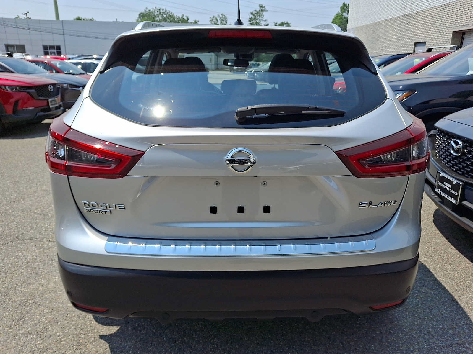 Used 2020 Nissan Rogue Sport SL w/ Premium Package AWD/4WD image 5