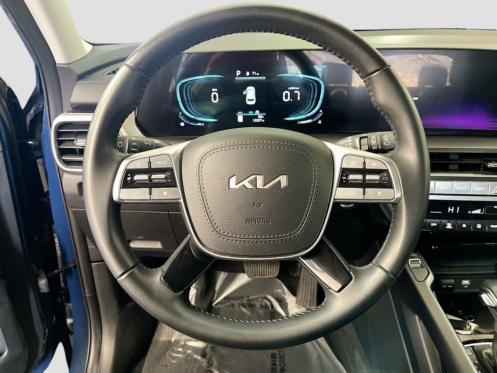 Used 2024 Kia Telluride S w/ S Sunroof Package image 11