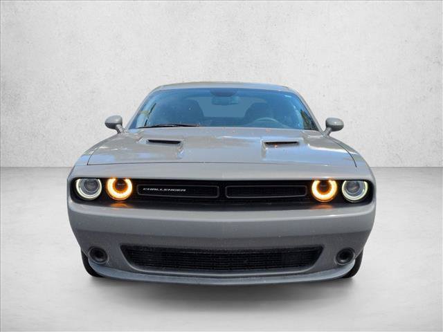 Used 2019 Dodge Challenger SXT RWD video 3