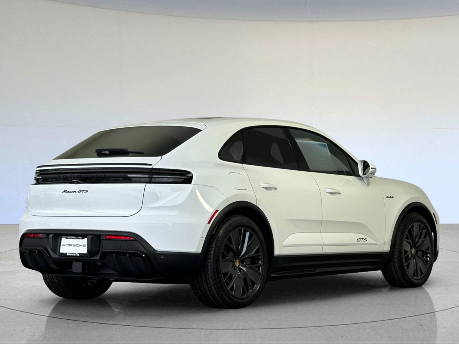 New 2026 Porsche Macan GTS Electric AWD/4WD image 8