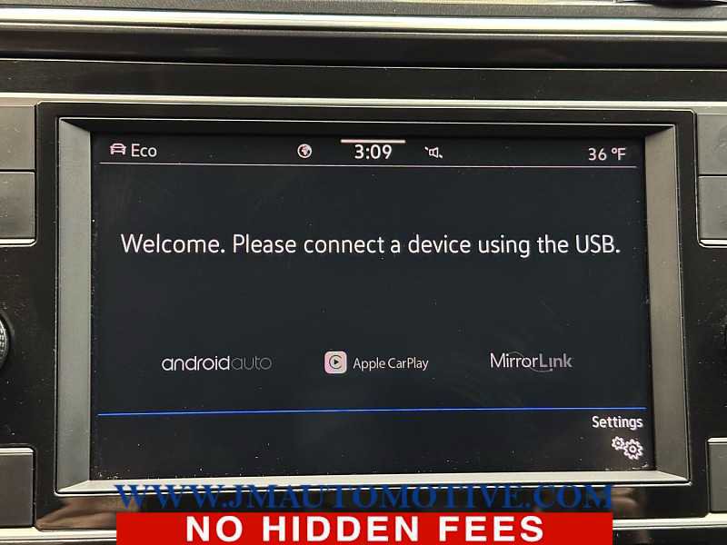 Used 2022 Volkswagen Tiguan S image 26