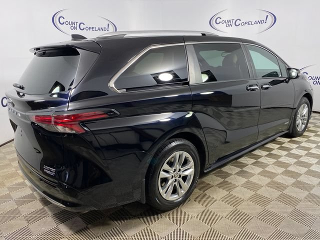 Certified 2021 Toyota Sienna Limited AWD/4WD image 8