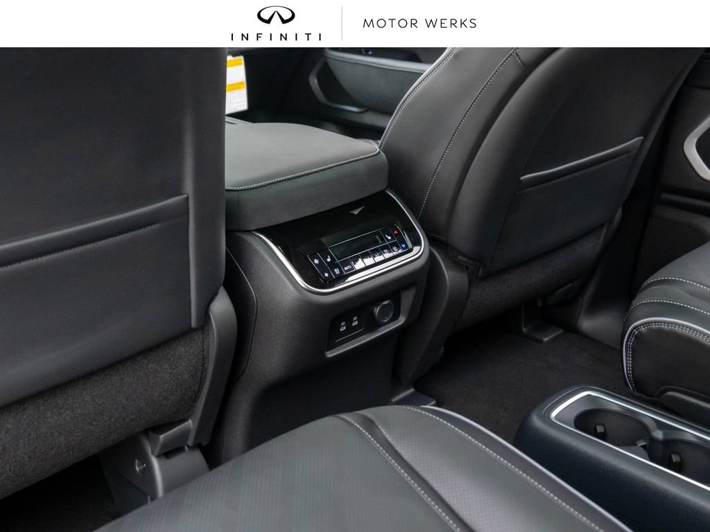 New 2027 INFINITI QX80 Luxe w/ Cargo Package AWD/4WD image 18