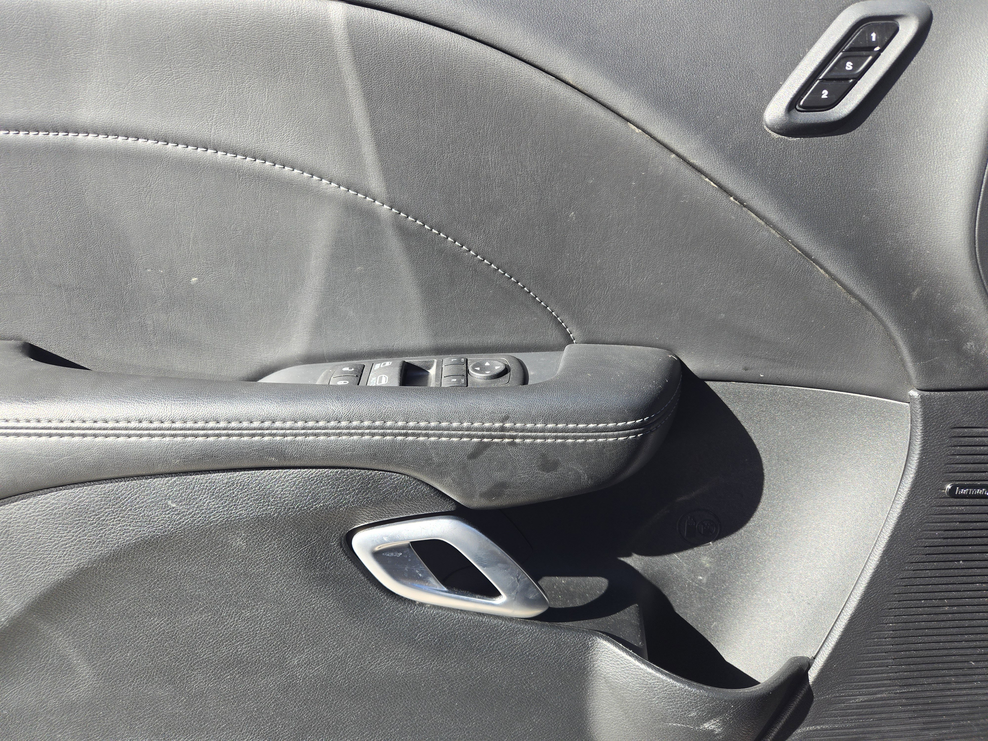 Used 2023 Dodge Challenger R/T w/ Plus Package image 25