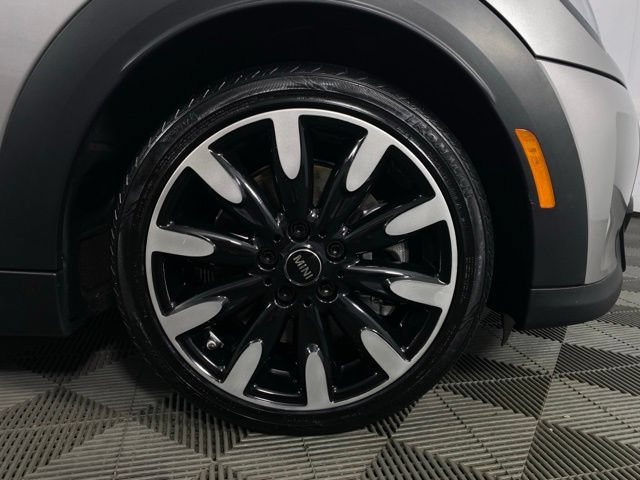 Used 2024 MINI Cooper S w/ Signature Upholstery Package FWD image 12