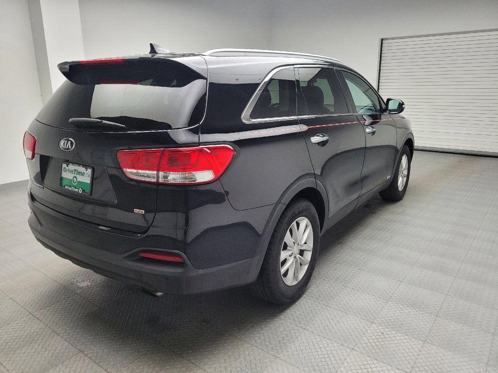 Used 2017 Kia Sorento AWD w/ LX Convenience Package image 9