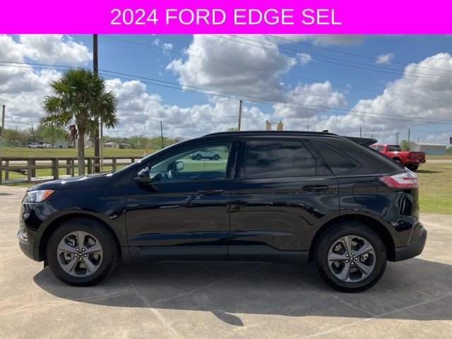 Used 2024 Ford Edge SEL w/ Sport Appearance Package image 4