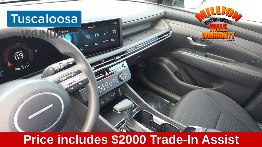 Used 2025 Hyundai Santa Cruz SE FWD image 22