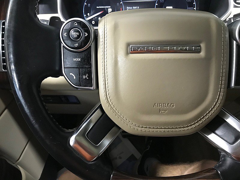 Used 2014 Land Rover Range Rover Supercharged AWD/4WD image 22