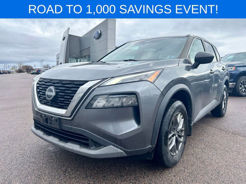 Used 2022 Nissan Rogue S image 10