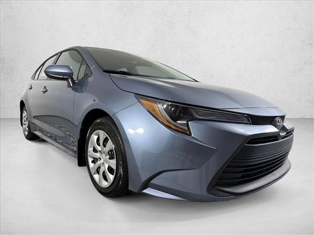 Used 2026 Toyota Corolla LE FWD image 1
