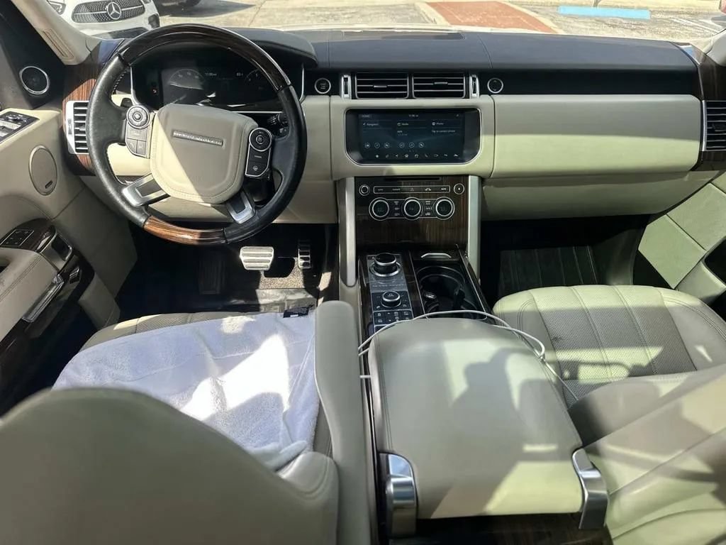 Used 2017 Land Rover Range Rover Supercharged AWD/4WD image 20