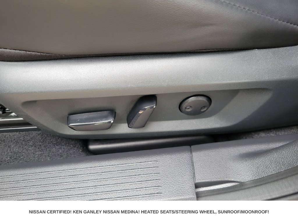 Certified 2023 Nissan Rogue SV w/ SV Premium B Package AWD/4WD image 37