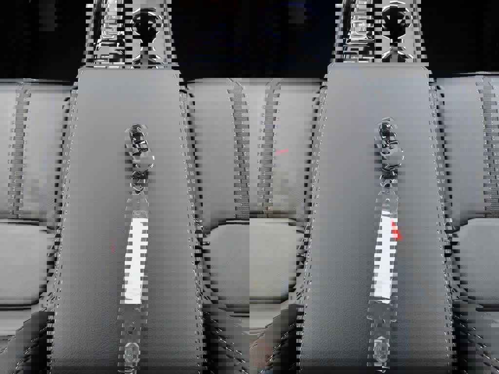 New 2025 Honda Pilot Touring image 26