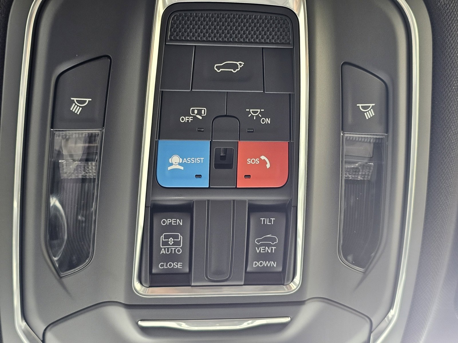 New 2025 Jeep Grand Cherokee L Altitude image 20