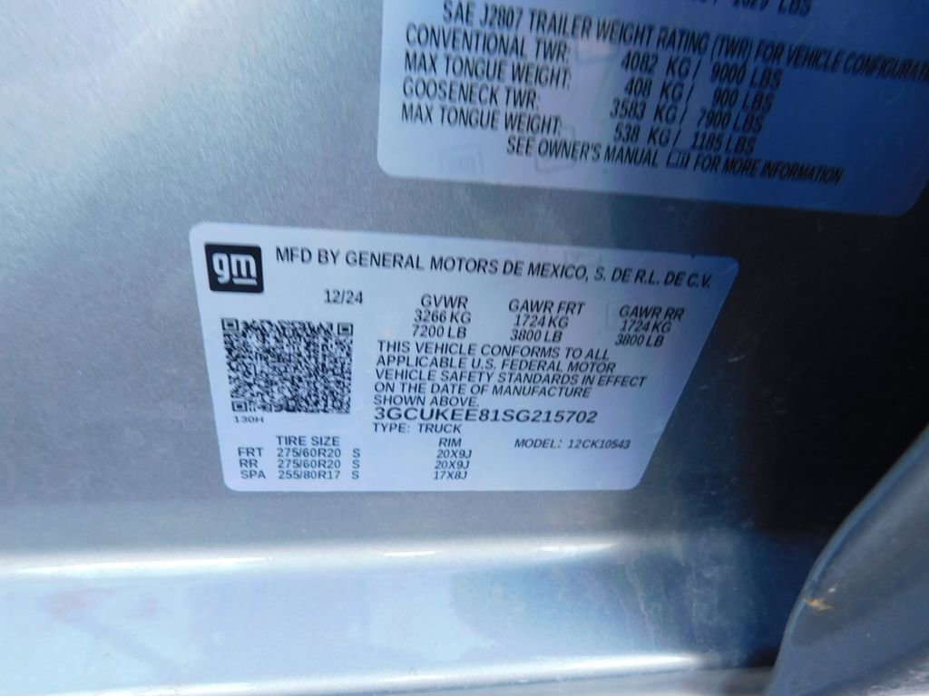 Certified 2025 Chevrolet Silverado 1500 RST AWD/4WD image 8