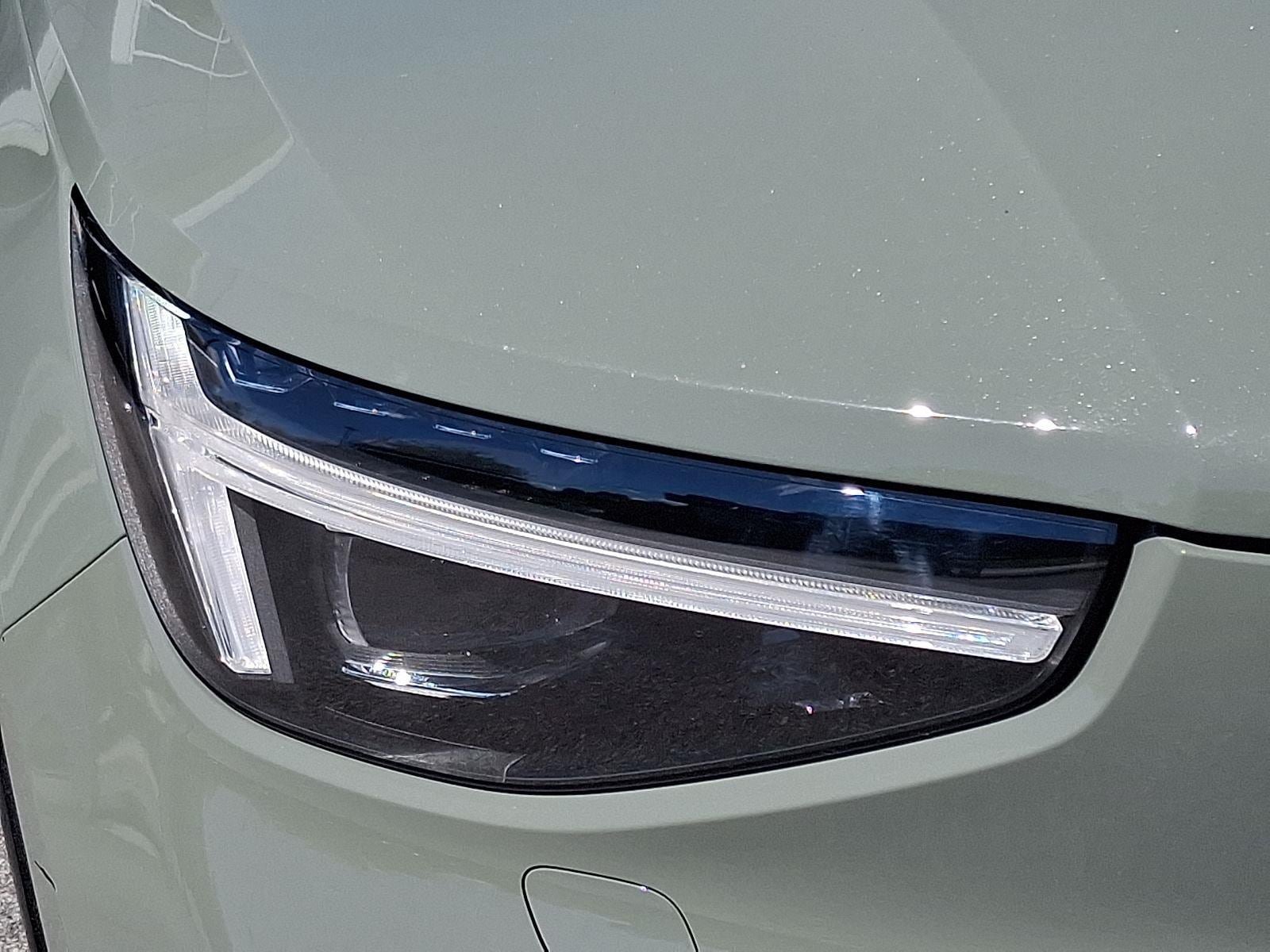 Certified 2023 Volvo C40 P8 Recharge Ultimate w/ Protection Package Premier AWD/4WD image 9